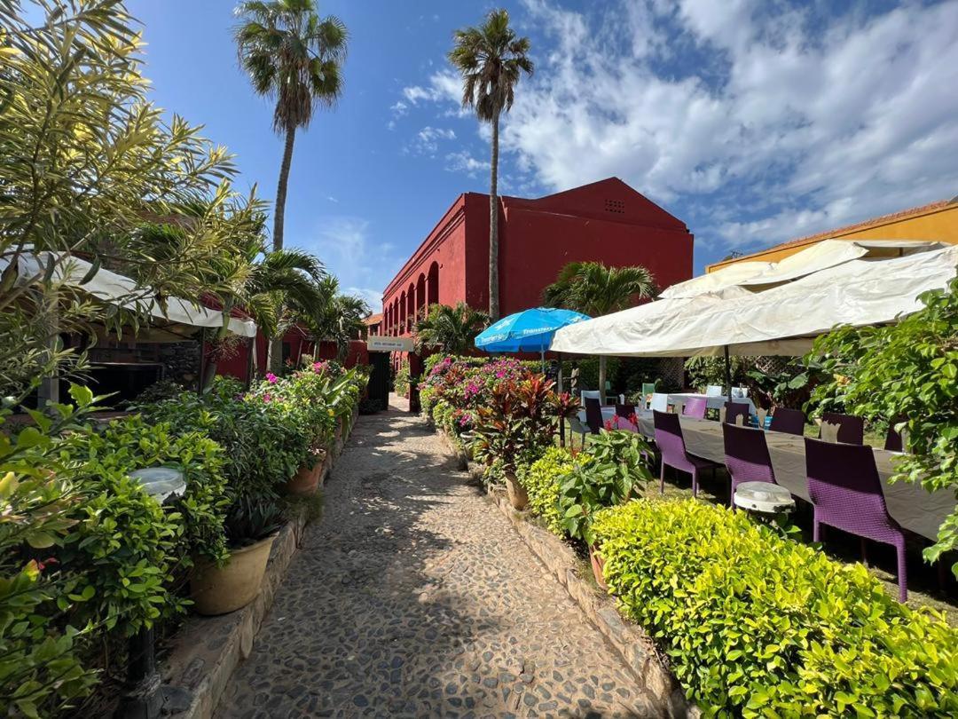 Hotel Niwa Gorée Esterno foto